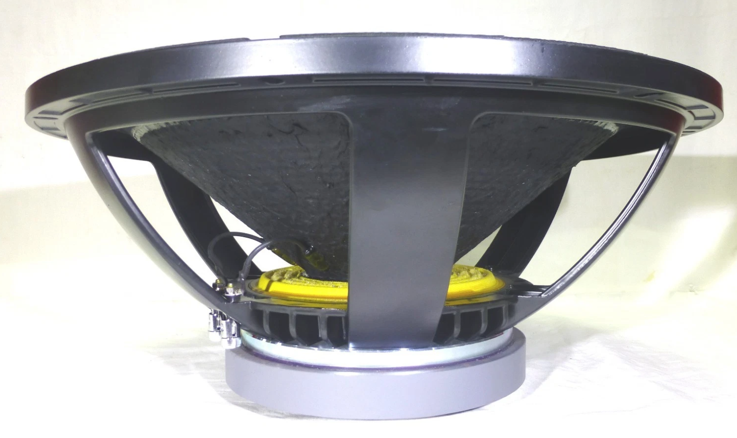 LASE LSX-2400 18" Low Frequency Woofer - Bass Speaker 4" VC 8 Ohm