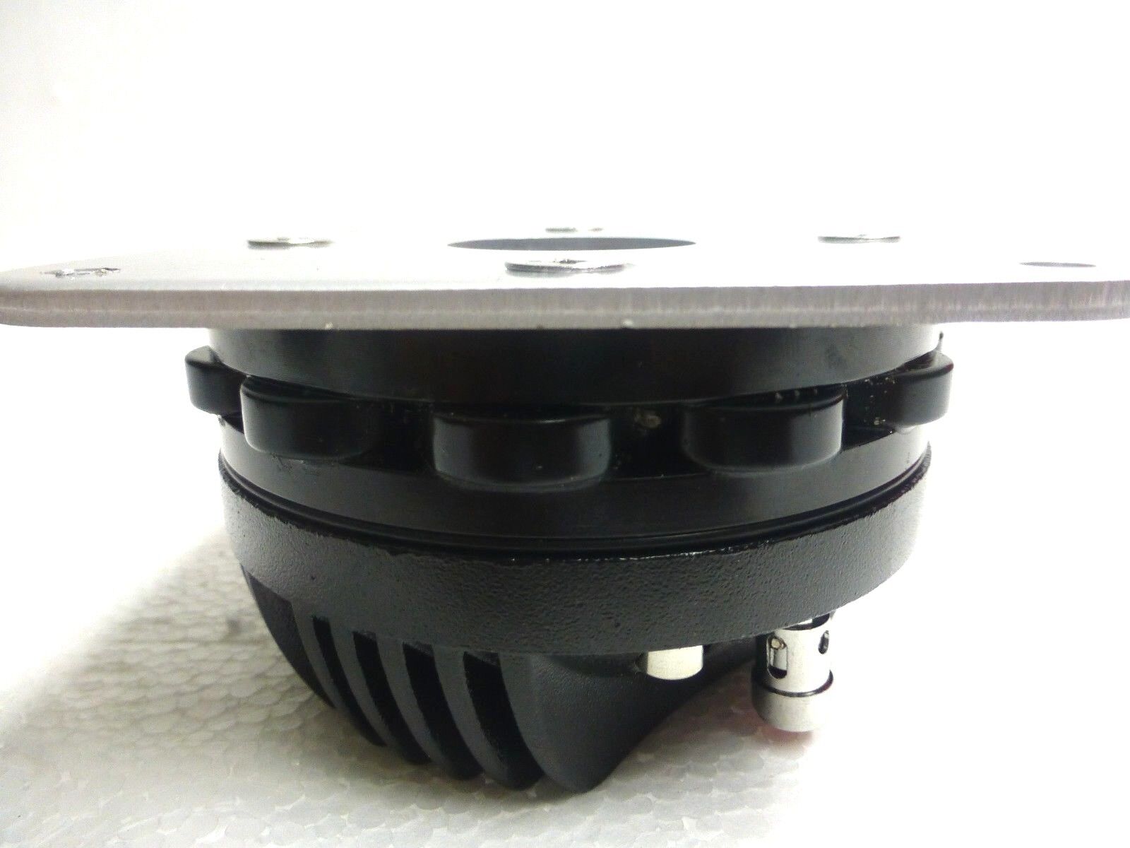 Replacement Mackie Driver DC10/1702-8 P/N 0010029, 8 Ohms